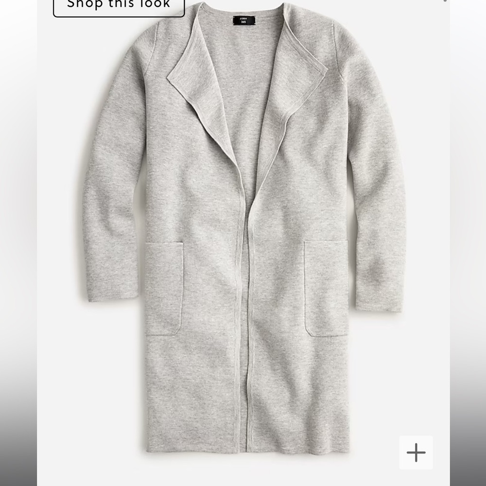 Juliette collarless sweater blazer.